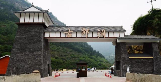 避暑胜地-鼓浪洞,这是你来的时候不想去的原始生态基地之一.