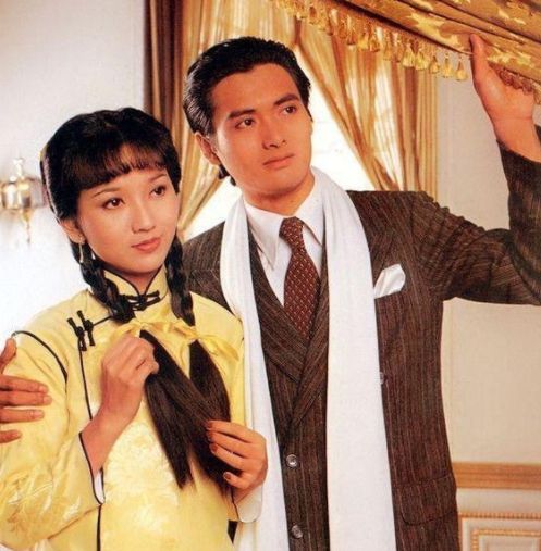 老版《上海滩》罕见照:那时赵雅芝才26岁,图四周润发帅到炸裂!