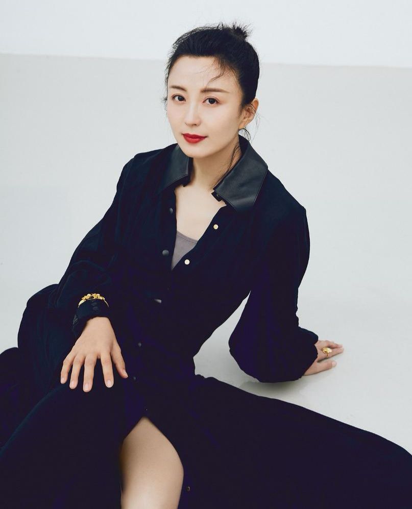 小宋视角：另眼看明星——杨童舒，朴实纯情、温婉甜美|杨童舒|温婉|明星_新浪新闻