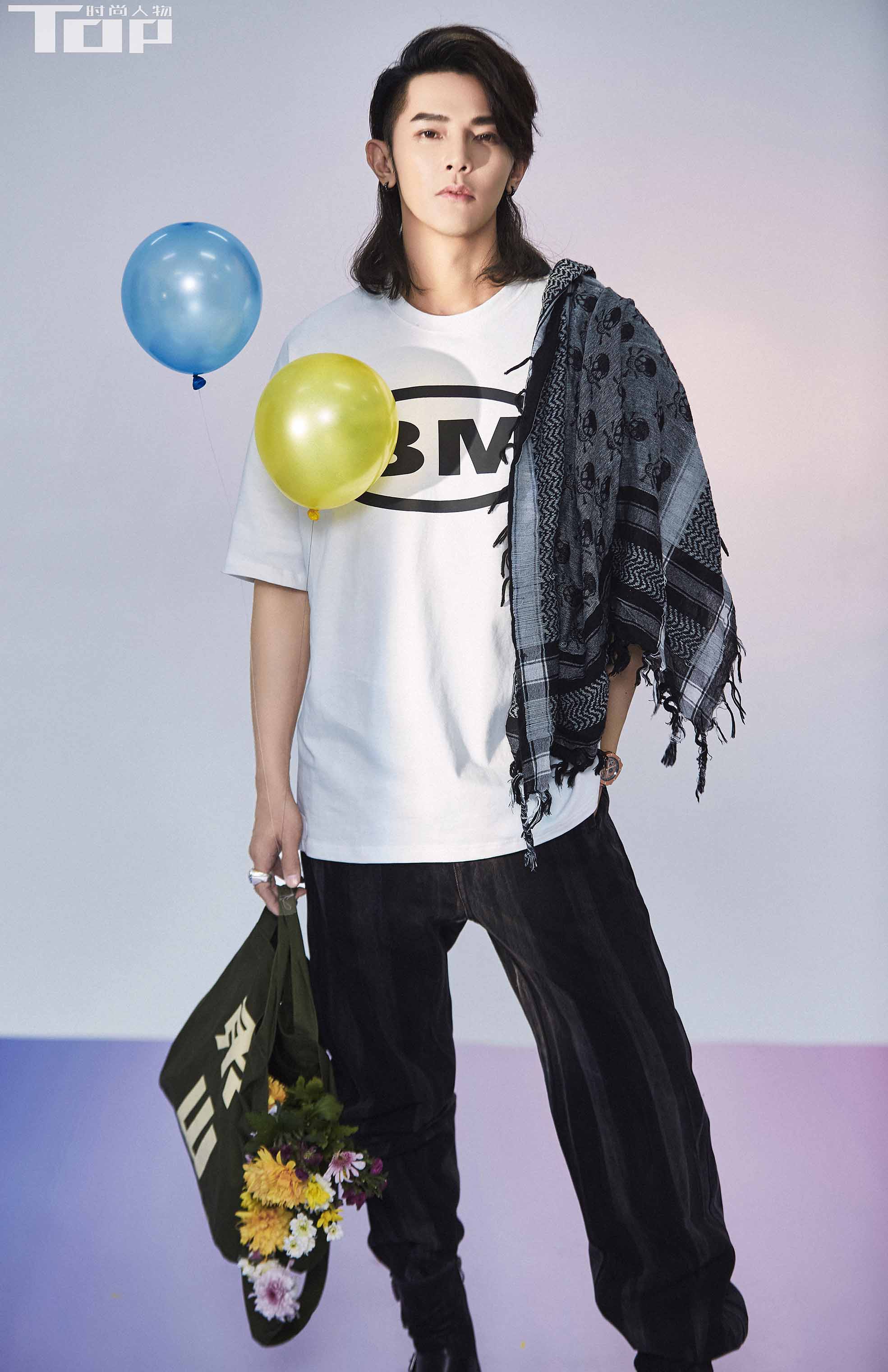 汪东城初春写真曝光  色彩单品夺目致敬春日生