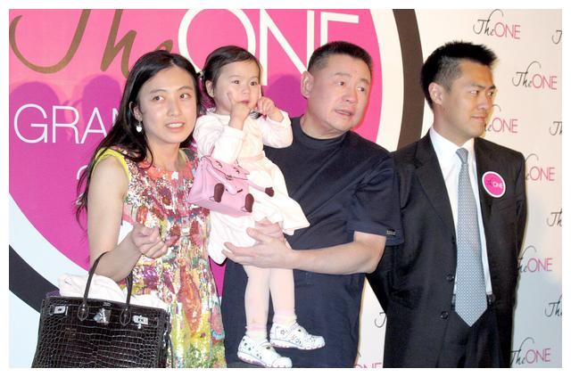 财产,另外四个孩子,包括与宝咏琴所生的女儿,与吕丽君所生的一对子女