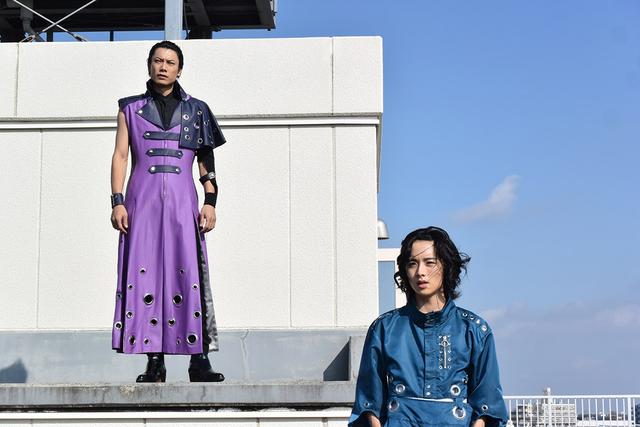 时劫者交谈中也露出一脸为难的表情,zi-o主线的问