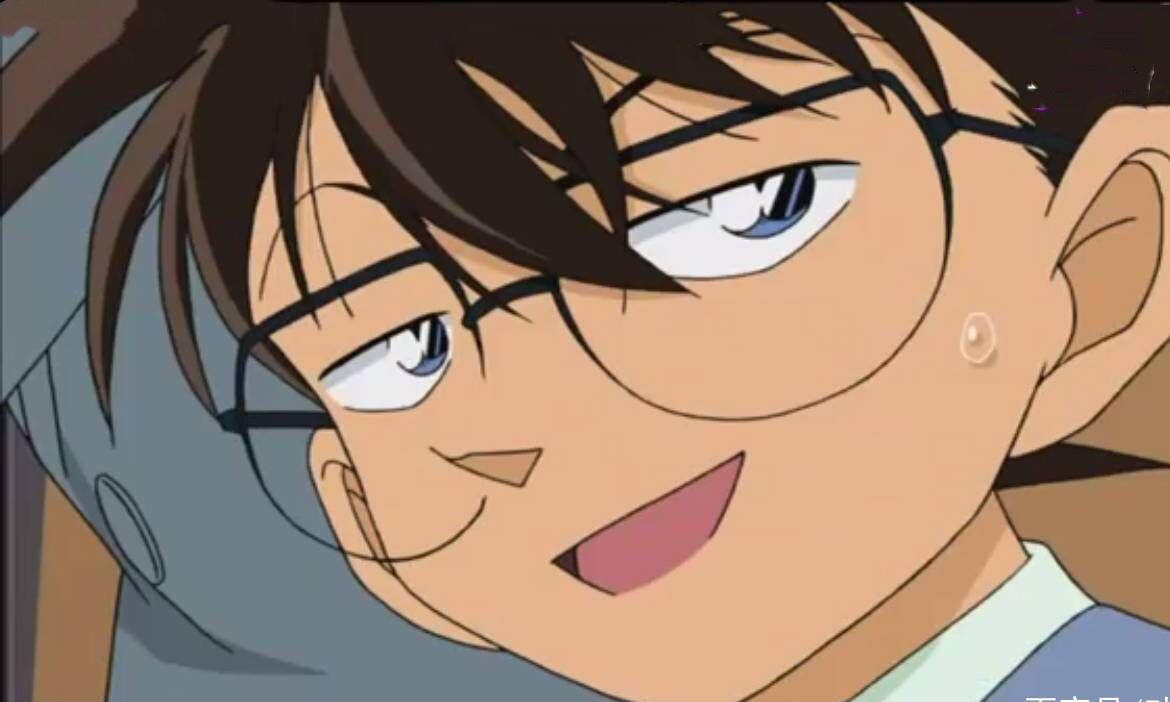 柯南 黑羽快斗不理中森青子 新一不理小兰 结局截然相反