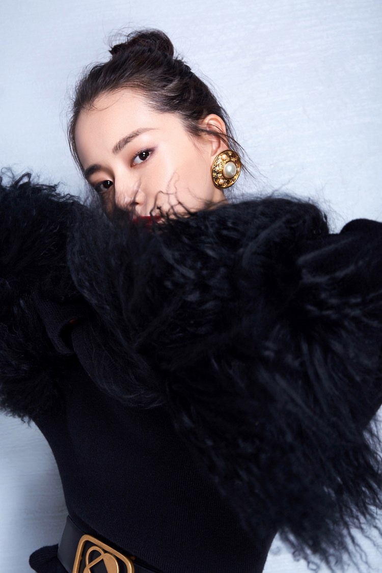 气场女王柴碧云高冷时髦吸晴养眼明星写真