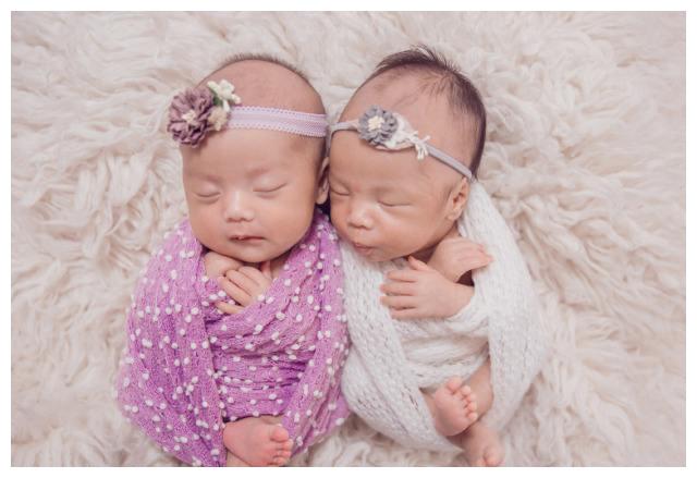 43岁的撒贝宁当爹了!妻子生下一对龙凤胎!