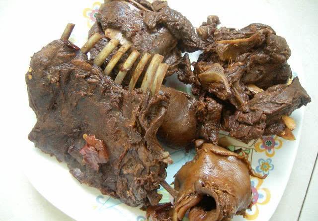 狗肉滚三滚神仙站不稳,简单美味又馋人,你喜欢吃吗?