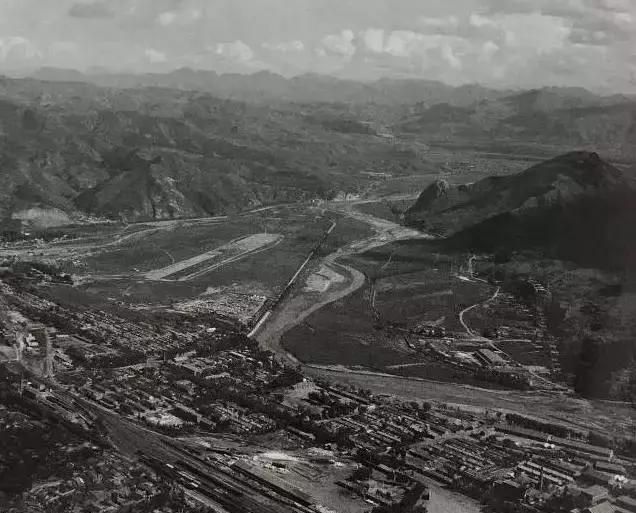 城市图库,河北承德:老照片定格过往曾经,看一下那些年的老照片