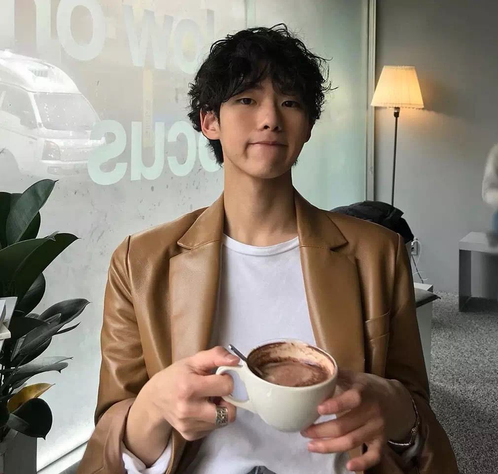 2020潮男必备发型推荐|小卷毛