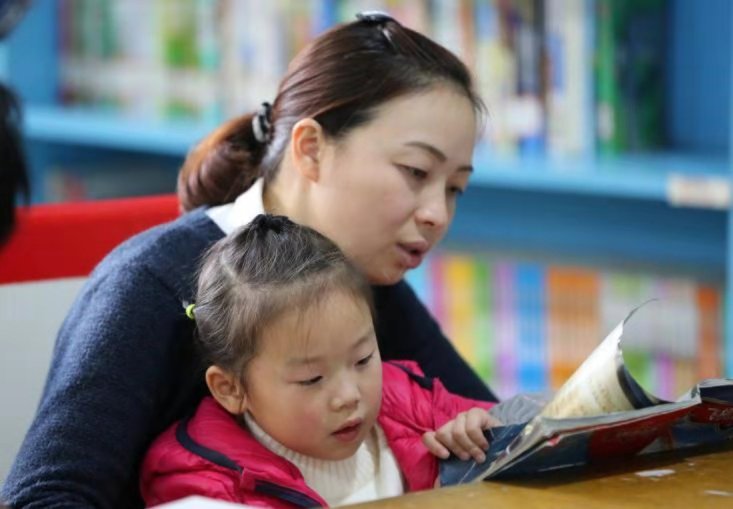 精选101本适合0到5岁孩子看的绘本书单，挑选童书再也不用愁|套装|绘本|书单_新浪新闻