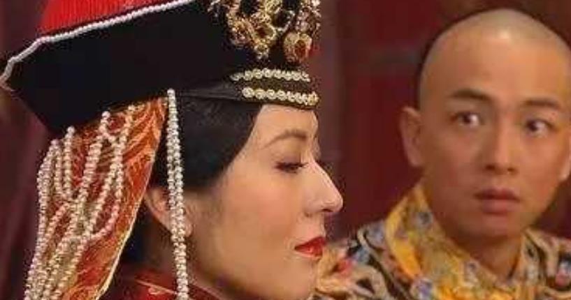 她和侄女一起入宫,自己当了50年太妃,侄女却高居大清皇后|孝哲毅皇后|侄女|皇后_新浪新闻