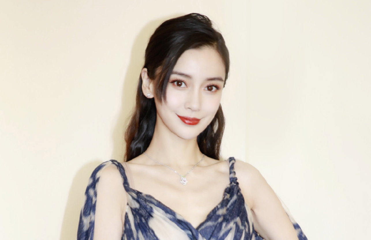 隔空走红毯,活动"云出席"?angelababy再陷"抠图"风波!