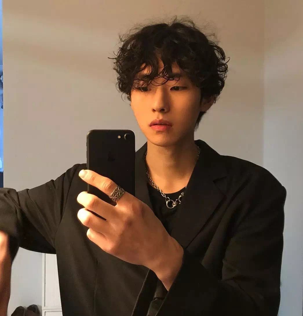 2020潮男必备发型推荐|小卷毛