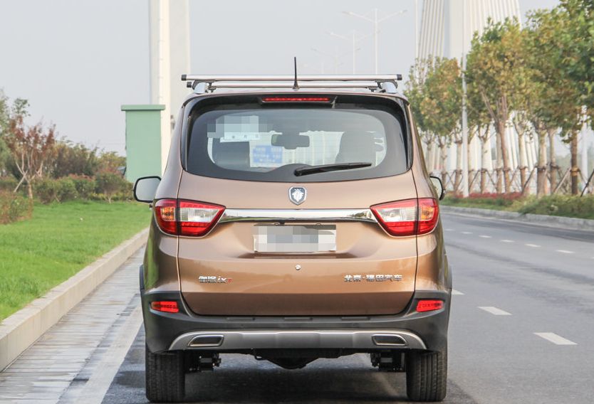 福田北京伽途ix7整车造型焕然一新呈现出年轻时尚的视觉效果