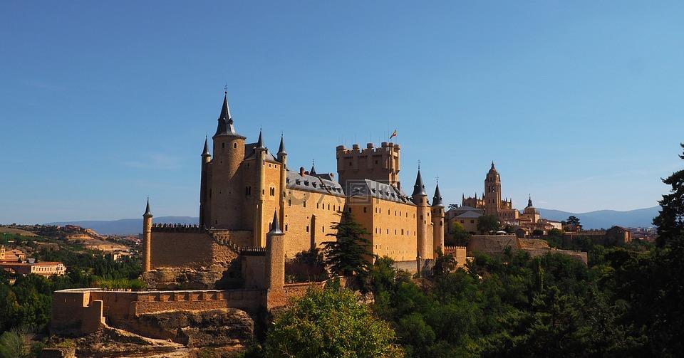 西班牙"最雄伟"古堡,塞哥维亚城堡,世界十大古堡之一