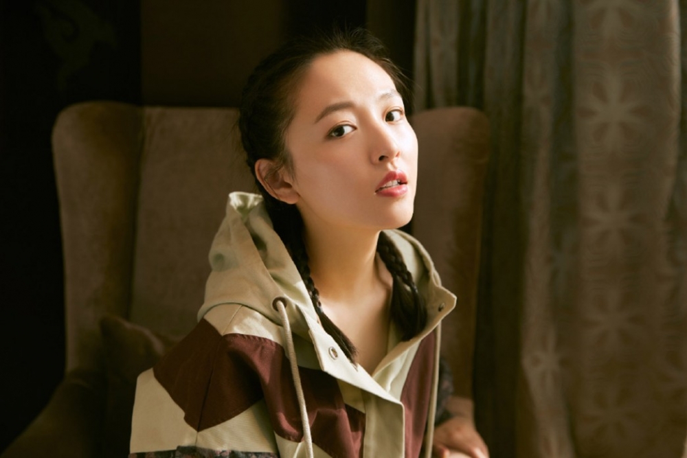 甜美小清新女明星吴倩可爱俏皮双马尾麻花辫阳光私房照