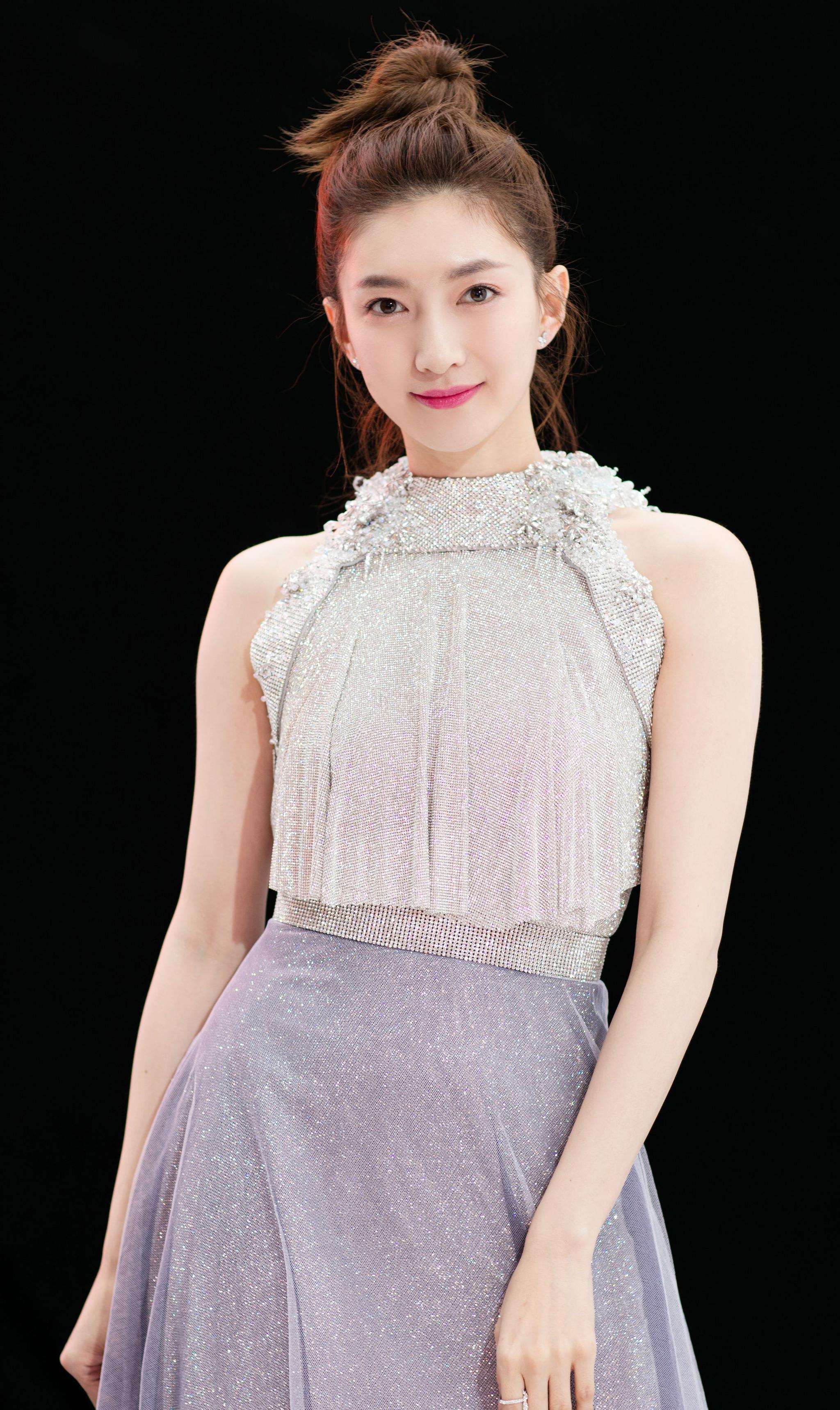 网友:整个世界都美了|都美|超赞|江疏影_新浪新闻