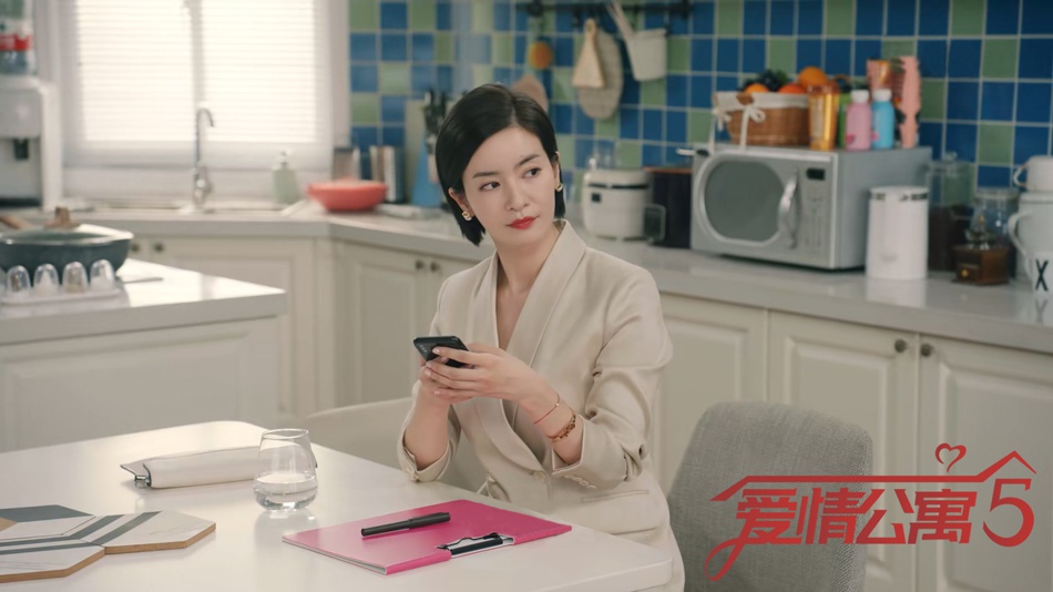 《爱情公寓5》今晚收官 公寓拆迁渲染离别愁绪