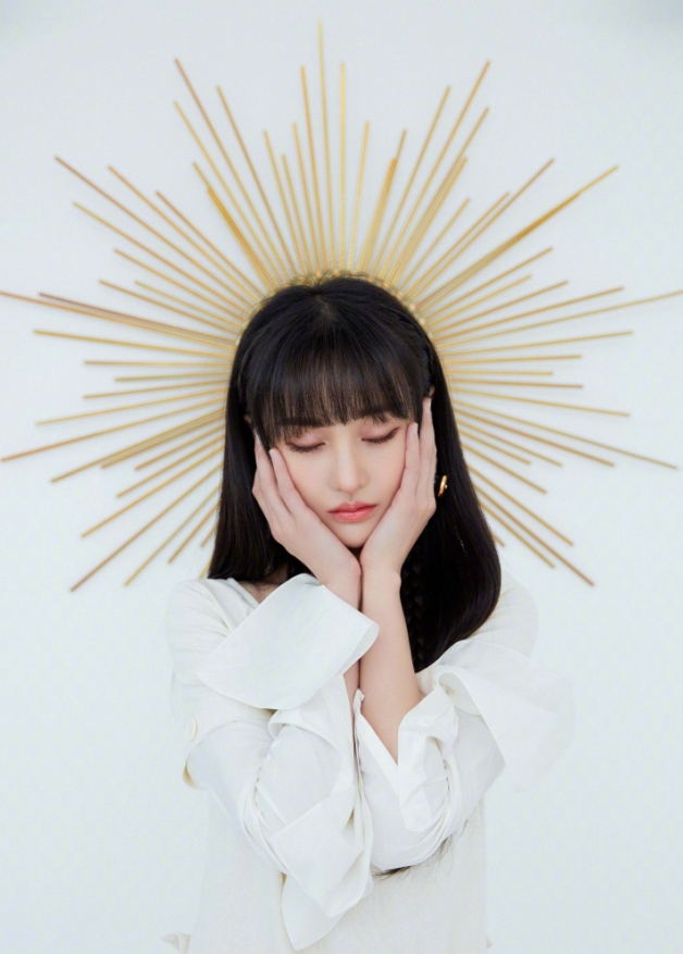 prada (普拉达) lanvin(浪凡)郑爽的演绎