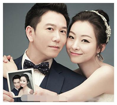 温兆伦第三任妻子近照曝光,五官精致皮肤白皙,美艳超乎想象