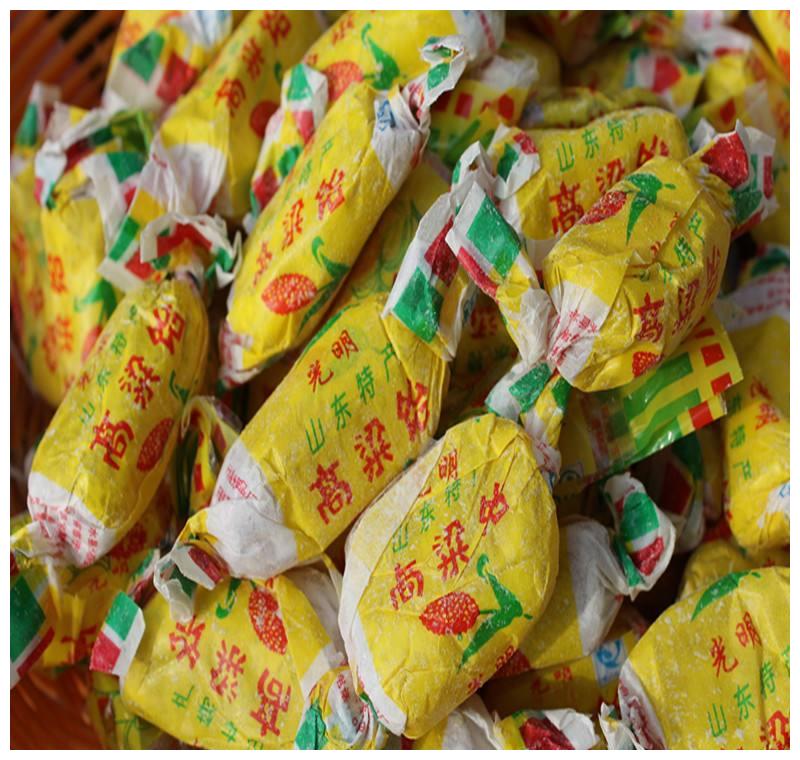 70后最爱的3种零食,高粱饴上榜,最后一种00后不瞧