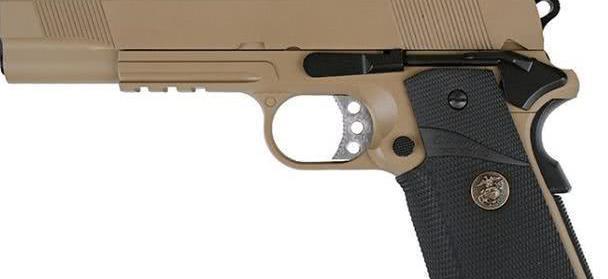 美国人对大口径手枪的迷恋得从这个故事开始