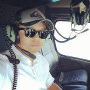 斐济村长Leo