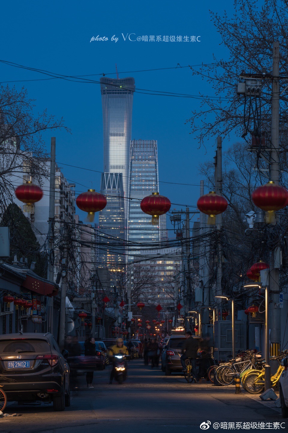 北京,一座三千年历史的六朝古城,一座古老与现代融合的国际大都市