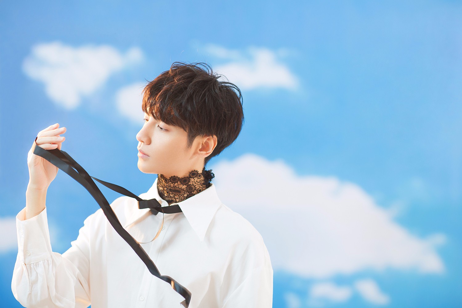 罗云熙《白色舞鞋》今日上线 用音乐纪念芭蕾时光