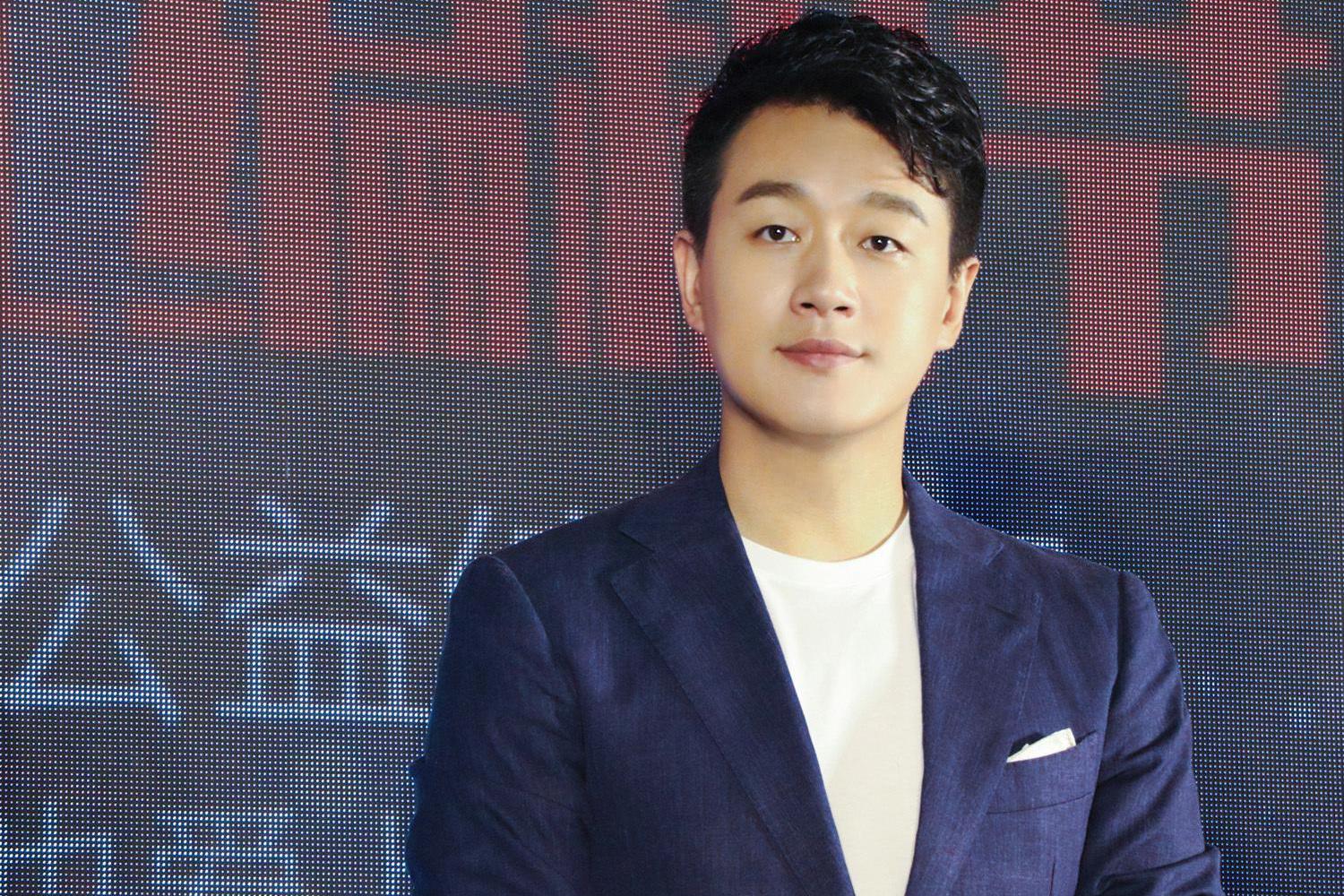 佟大为亮相首届少儿编程节 透露想让女儿学编程