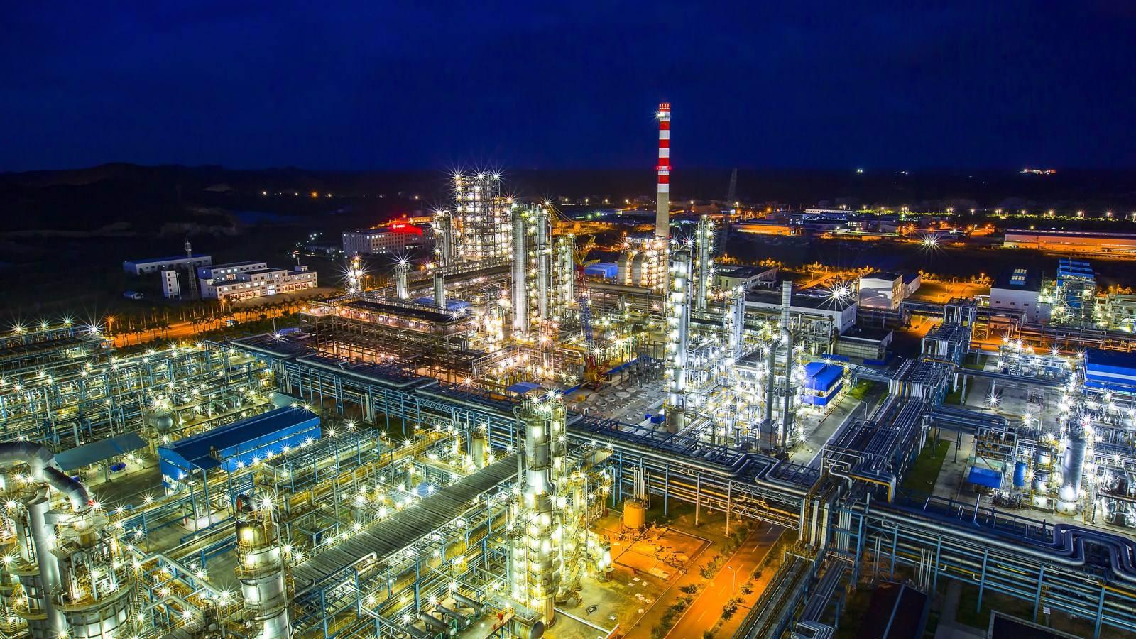 厉害了!中国首座"石油城"华丽转身成为"新能源"基地