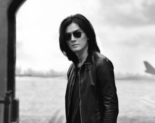 香港影视剧最霸气的4位黑老大,周润发不太坏,梁家辉够阴狠!