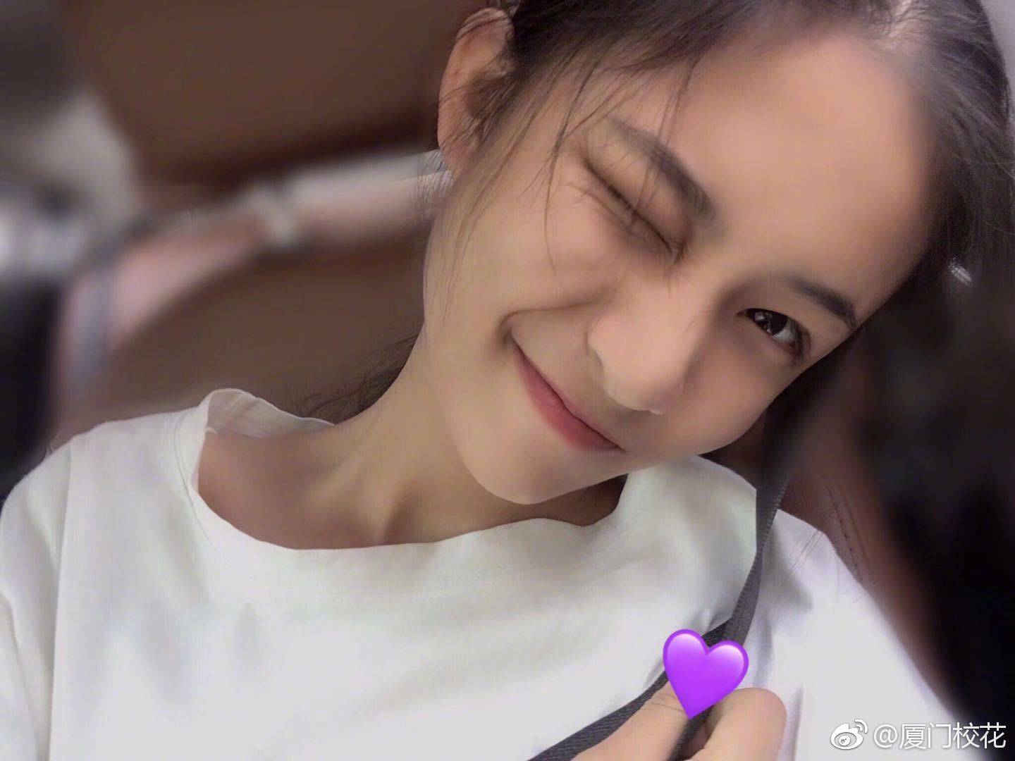 她叫陈大余就读于杏东中学身高160cm很可爱的女生