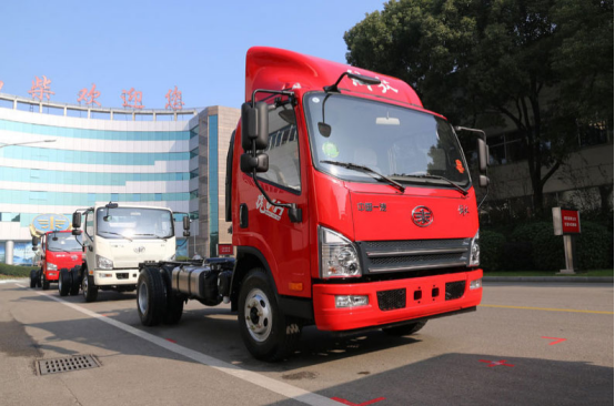 汽车有限公司(简称"一汽解放青汽公司")针对市场需求推出虎v轻卡系列