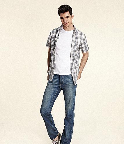 简单4招做好男生牛仔裤穿搭,以独特的气息去吸引异性的目光