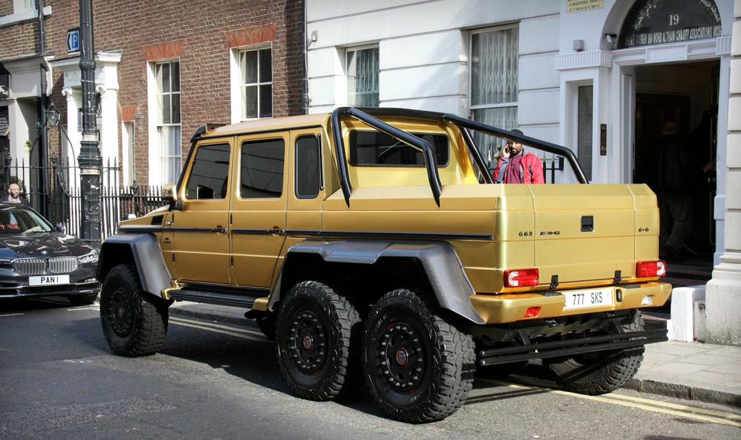 金色奔驰benz g 63 amg 6x6_新浪看点