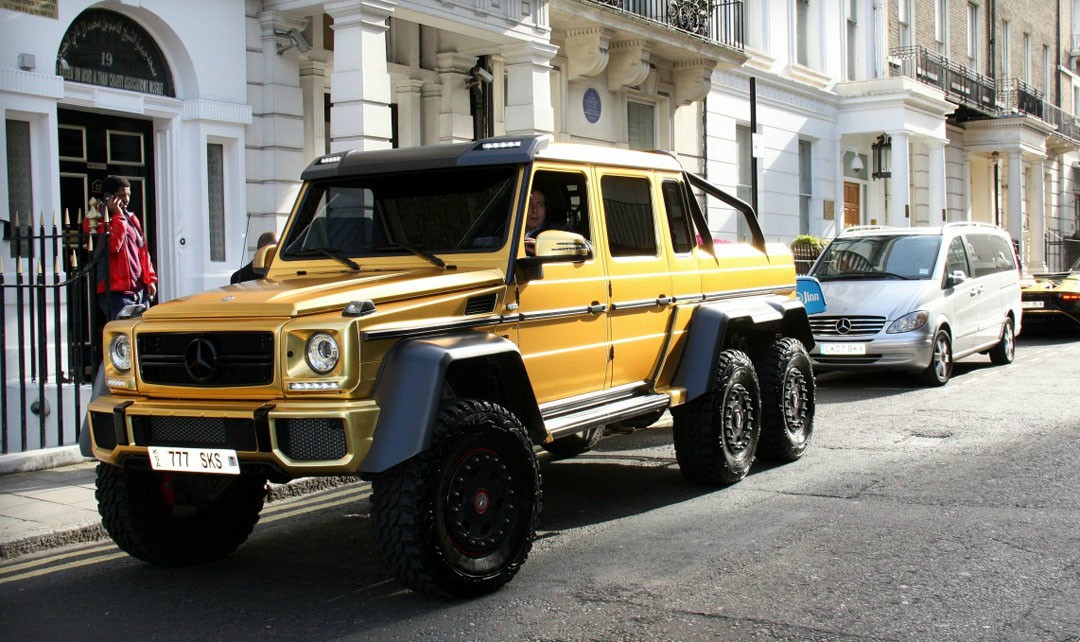 金色奔驰benz g 63 amg 6x6_新浪看点