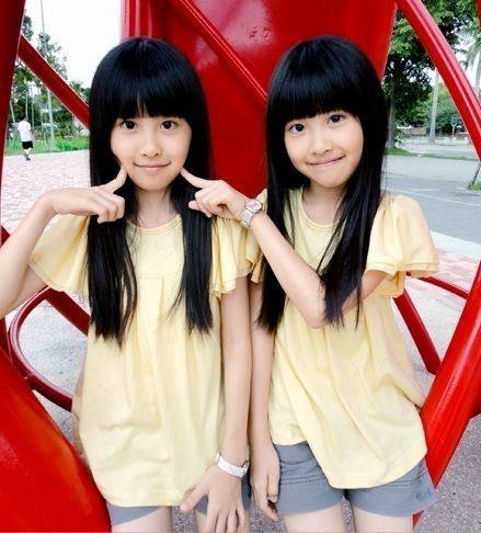 曾是最美双胞胎,全中国等她们长大,如今十六岁准备去韩国出道