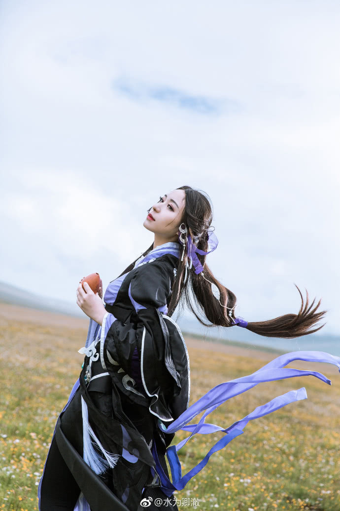 是我梦想中的师姐了《剑网三》朔雪花姐cosplay欣赏