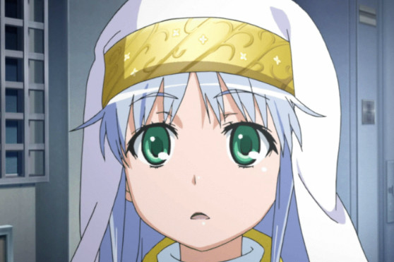 动漫中的银发美少女一个三无一个女王还有一个最惨女主
