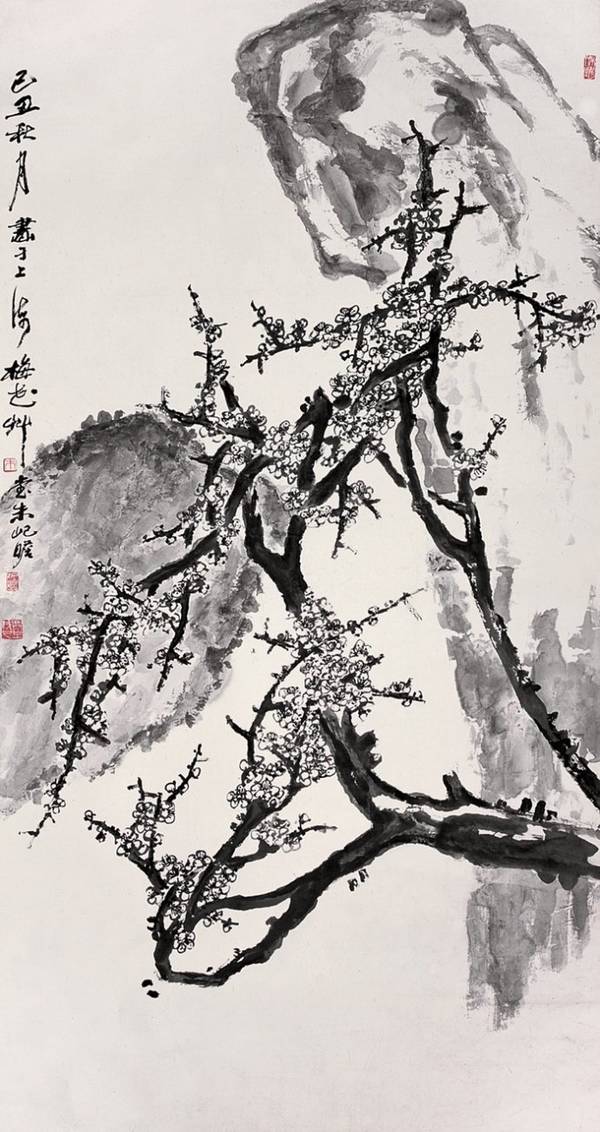 出版有《朱屺瞻画集》,《癖斯居画谈》,《朱屺瞻画选》等.