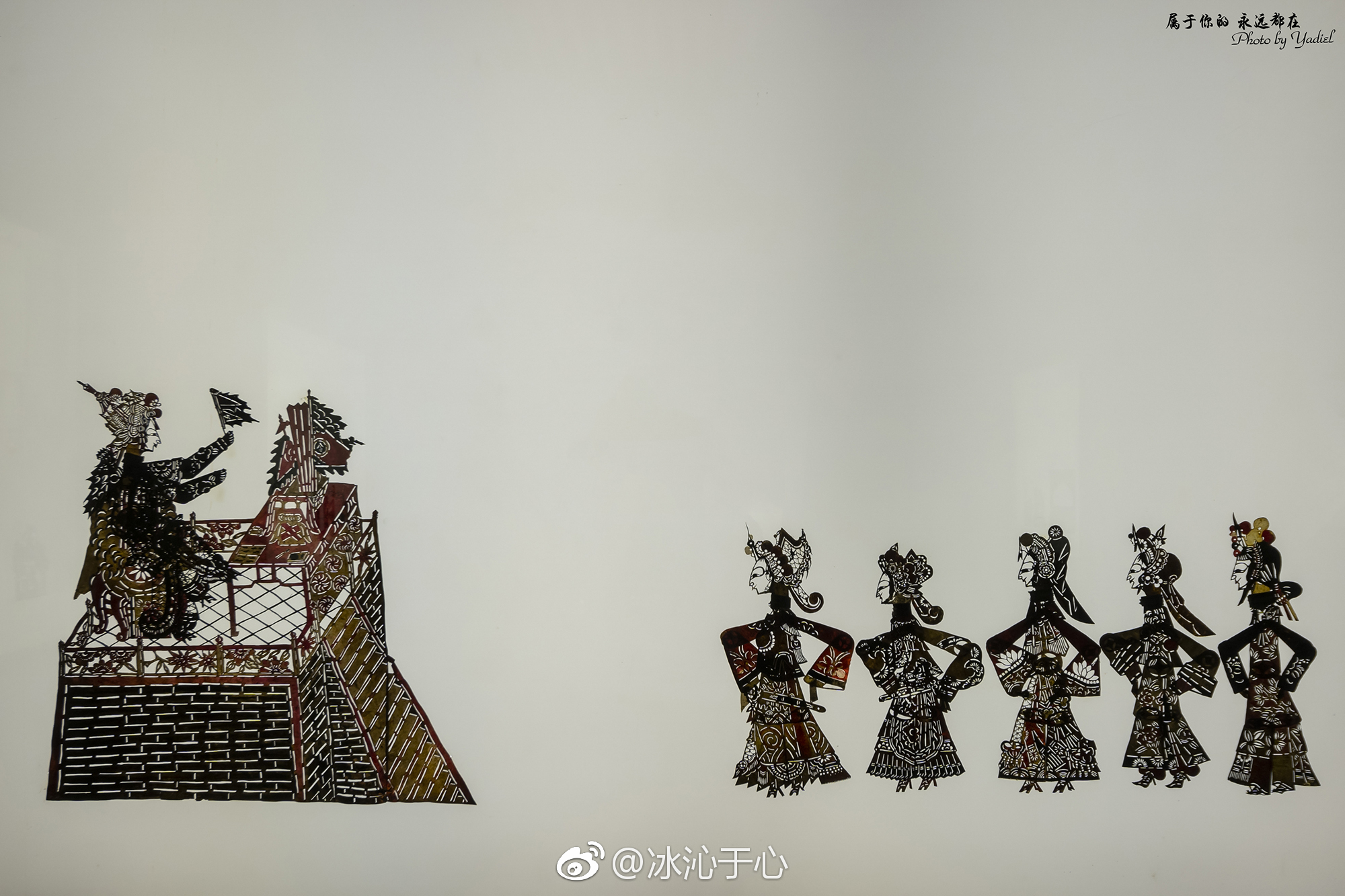 皮影戏,是中国民间古老的传统艺术,老北京人都叫它"驴皮影"