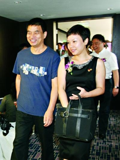 王思聪拼爹都富不过她,26岁坐拥25亿身家,她说:一点感觉都没有