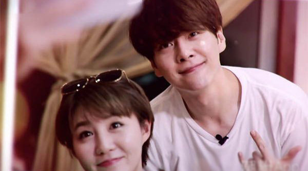 徐海乔李欣燃就这么毫无顾虑的聊起了自己的前任