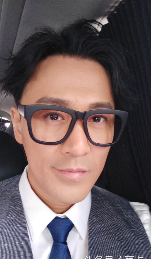 李小璐的出轨大队又添新人厦门李嘉诚之子林峰遭劈腿