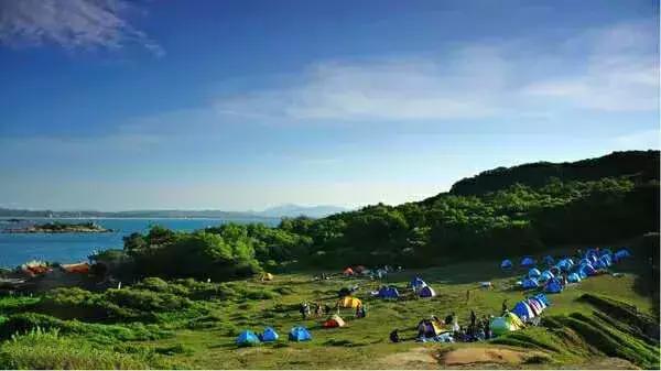 大风越狠我心越荡,这个季节露营刚刚好!