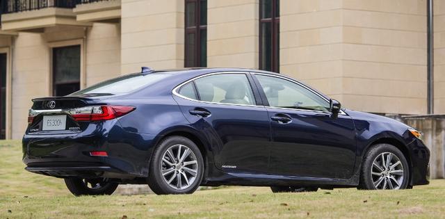 高颜值配三种发动机,价格亲民,还买什么bba!-新浪汽车