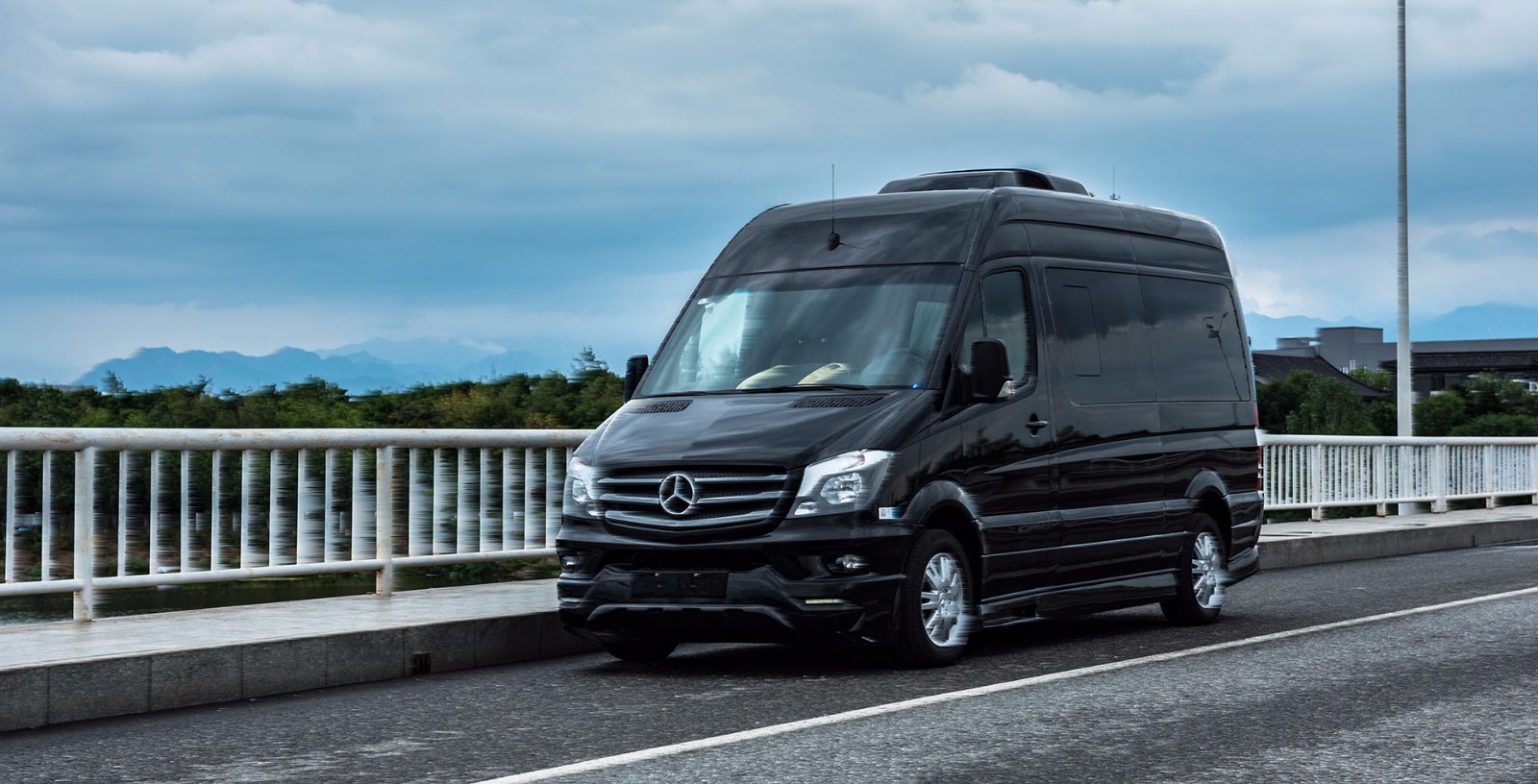 进口奔驰sprinter 米钻系列 不是一般的有格调