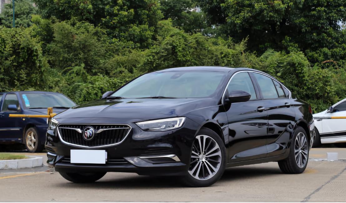 大空间高颜值运动b级车只要20万?看完这三款再决定!