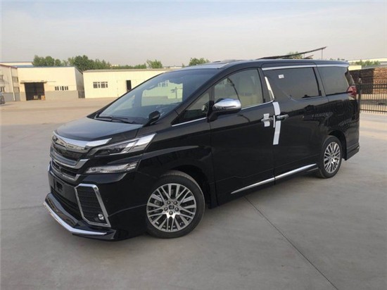 2019款丰田埃尔法蒙娜丽莎和锦定制版 迎风逐浪蔚蓝觉醒