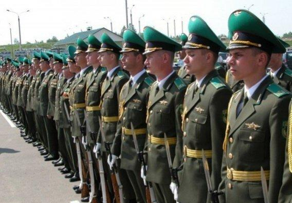 俄罗斯边防军,独具特色的军服